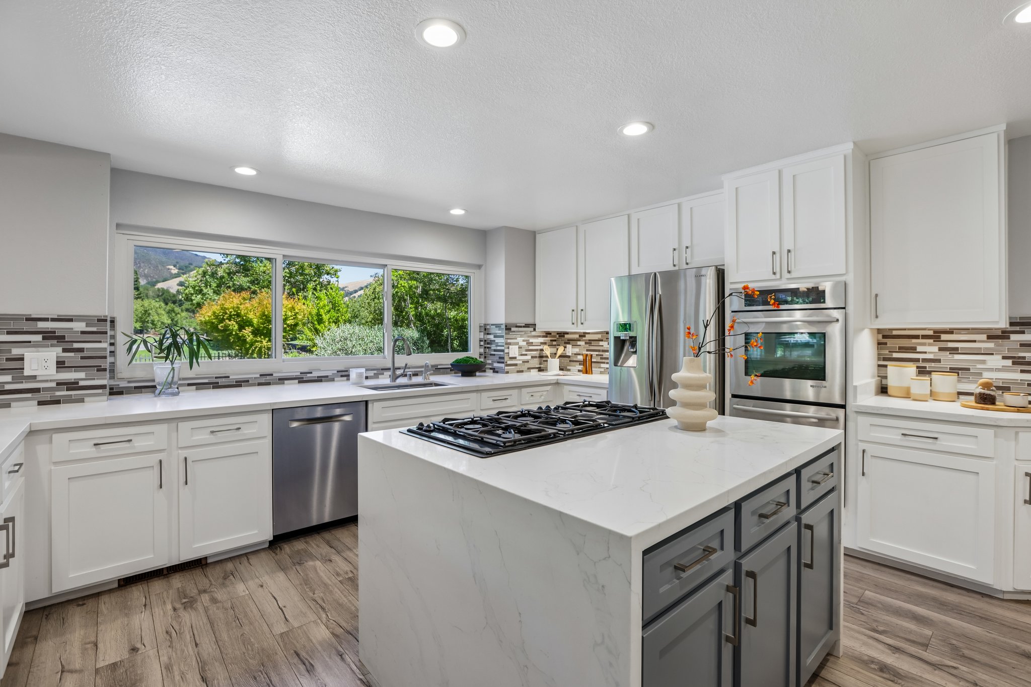 Live Oak Dr-S2507-018.jpg