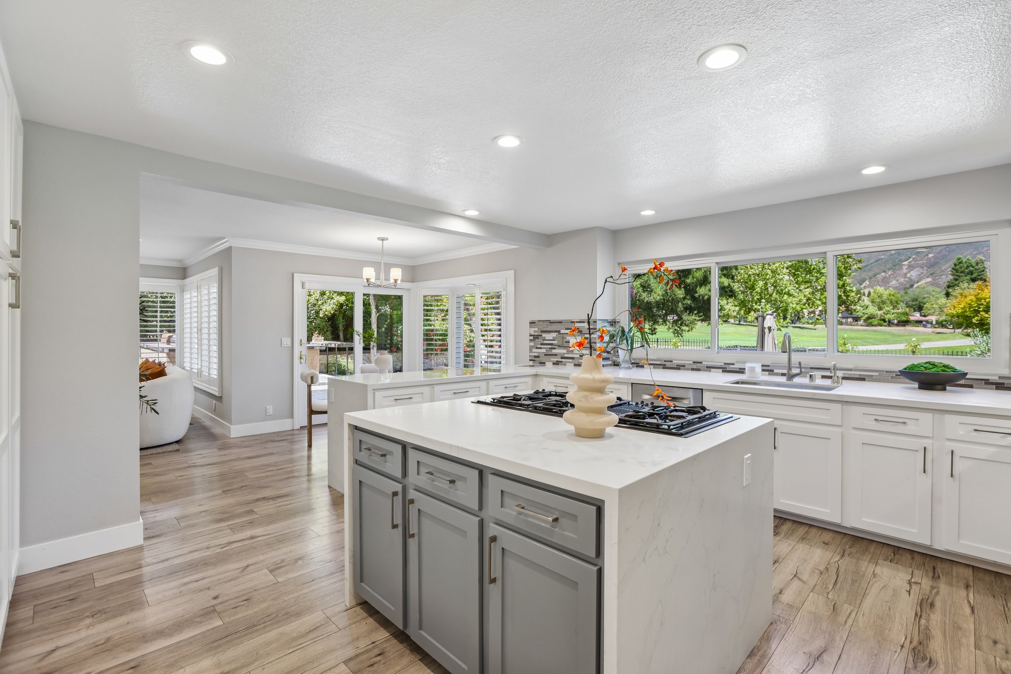 Live Oak Dr-S2507-019.jpg