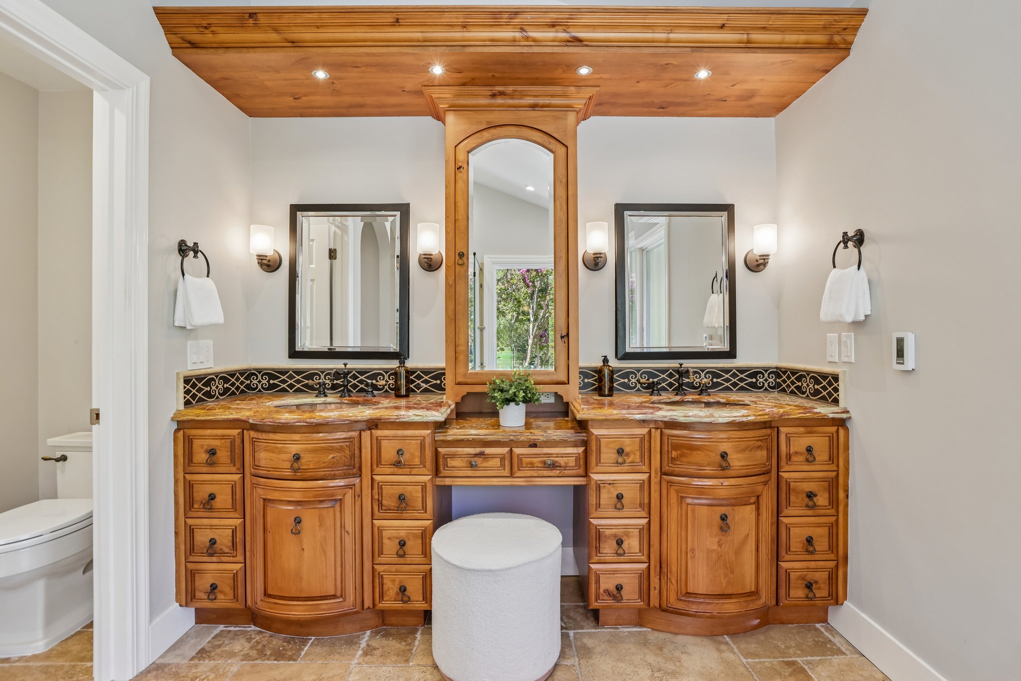 Live Oak Dr-S2507-029.jpg