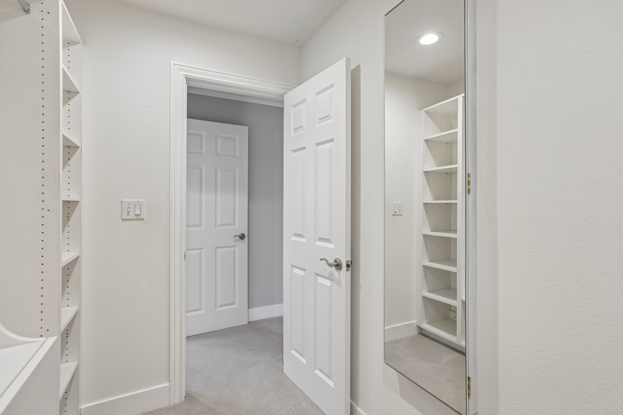 Live Oak Dr-S2507-047.jpg