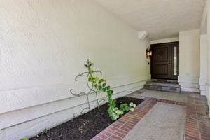 Live Oak Dr-S2507-009.jpg