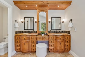 Live Oak Dr-S2507-029.jpg