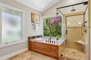 Live Oak Dr-S2507-031.jpg