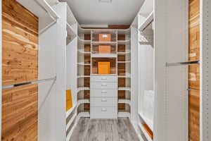 Live Oak Dr-S2507-032.jpg