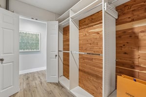Live Oak Dr-S2507-034.jpg