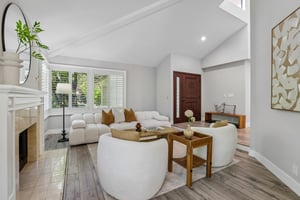 Live Oak Dr-S2507-059.jpg