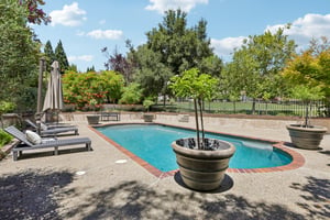 Live Oak Dr-S2507-083.jpg