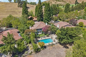Live Oak Dr-S2507-095.jpg