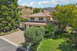 Live Oak Dr-S2507-103.jpg