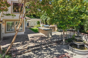 Live Oak Dr-S2507-106.jpg