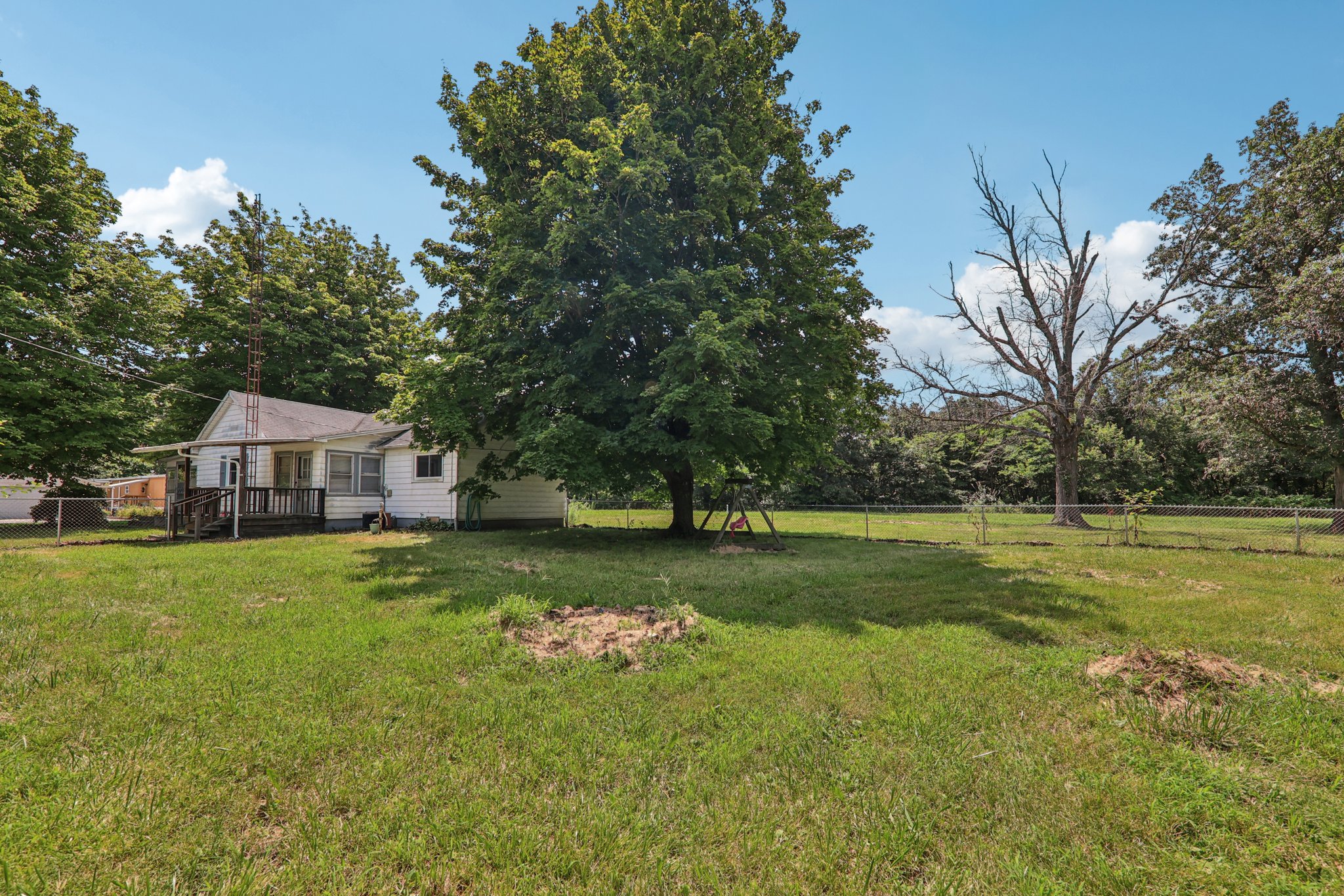 316 Mill Ln-S2607-004.jpg