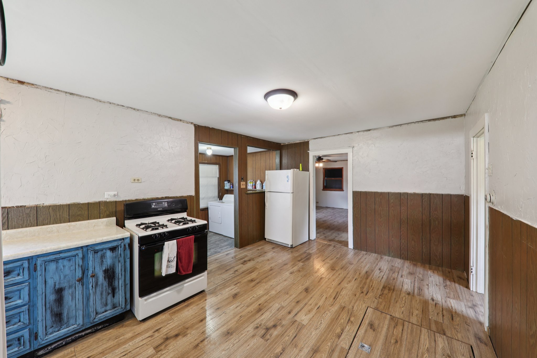 316 Mill Ln-S2607-024.jpg