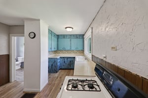 316 Mill Ln-S2607-019.jpg