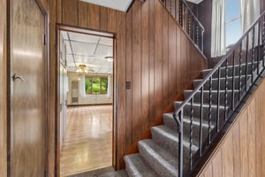 Orr Ave-S2307-043.jpg