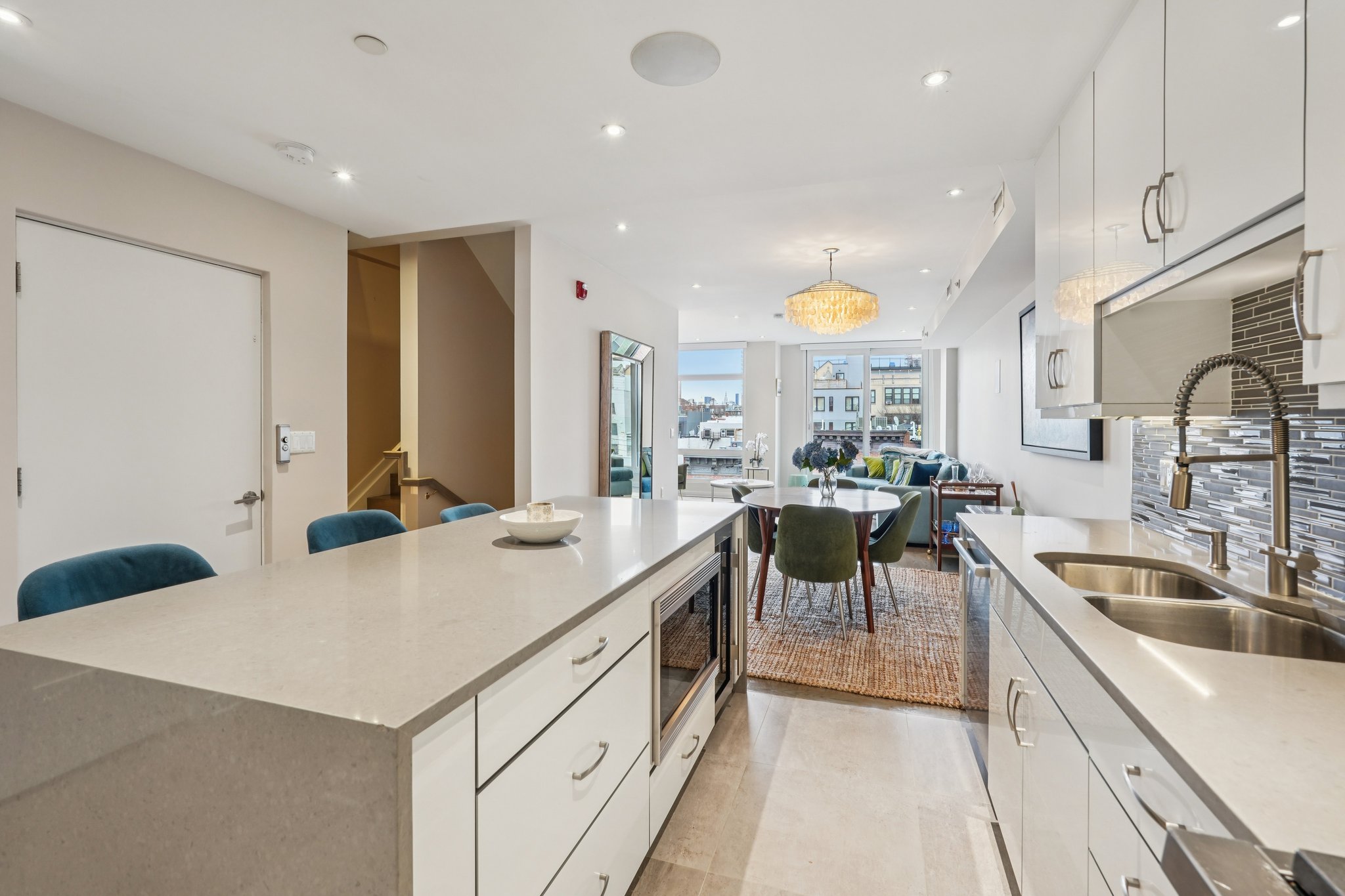 Park Ave 2-S2401-012.jpg