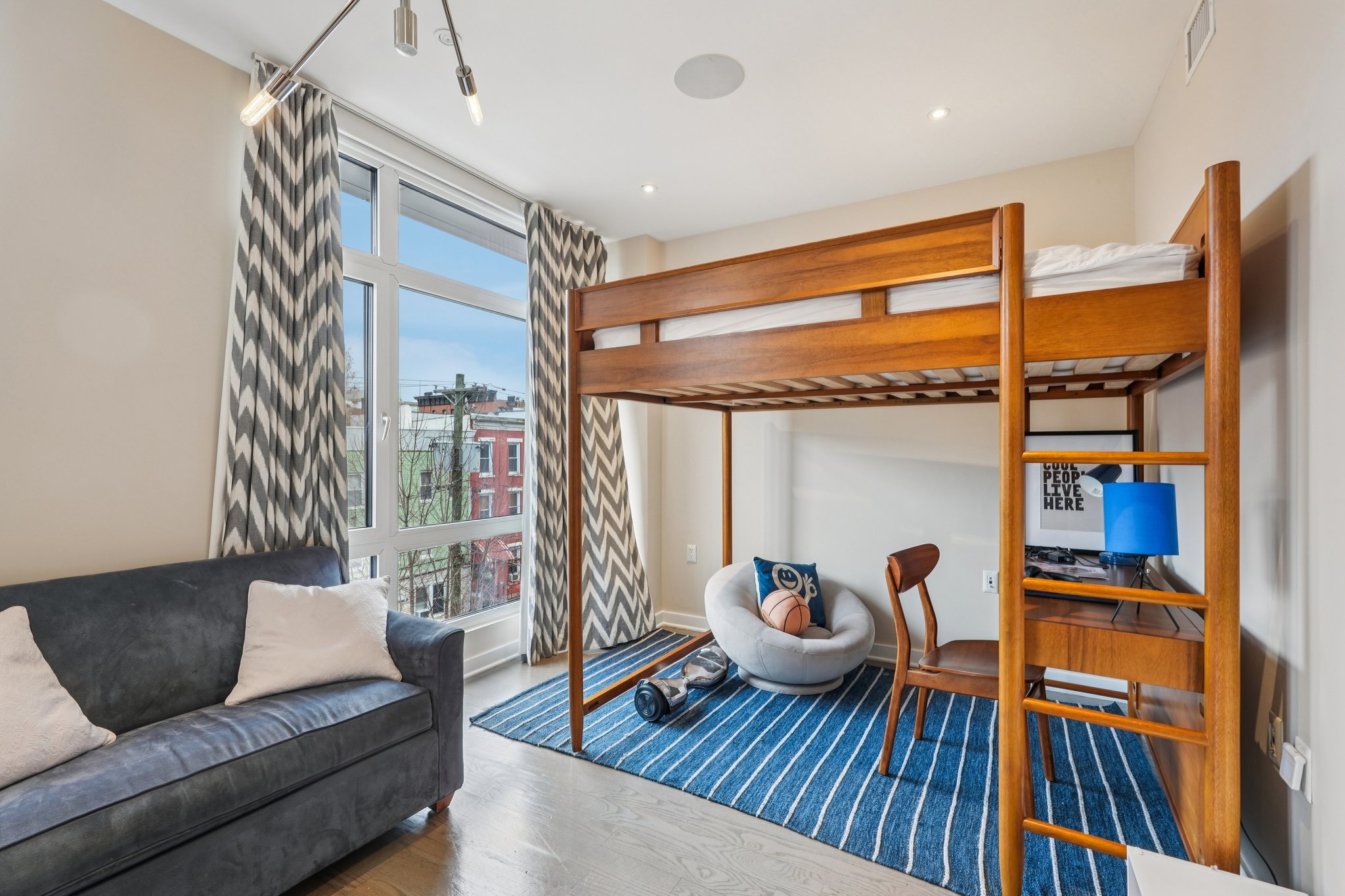 Park Ave 2-S2401-019.jpg