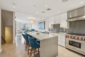 Park Ave 2-S2401-011.jpg