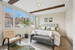 Park Ave 2-S2401-027.jpg