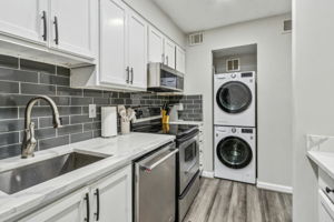 Kitchen / Laundry Area