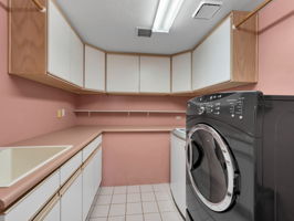  Photo 49