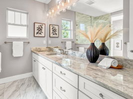 Bathroom 1 - IMG_1487