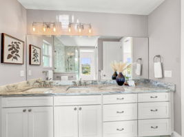 Bathroom 1 - IMG_1488