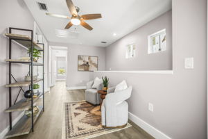 Hallway 2nd Floor - 495A5463