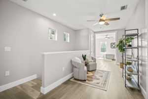 Hallway 2nd Floor - 495A5469