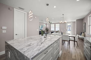 Kitchen DR LR - 495A5405