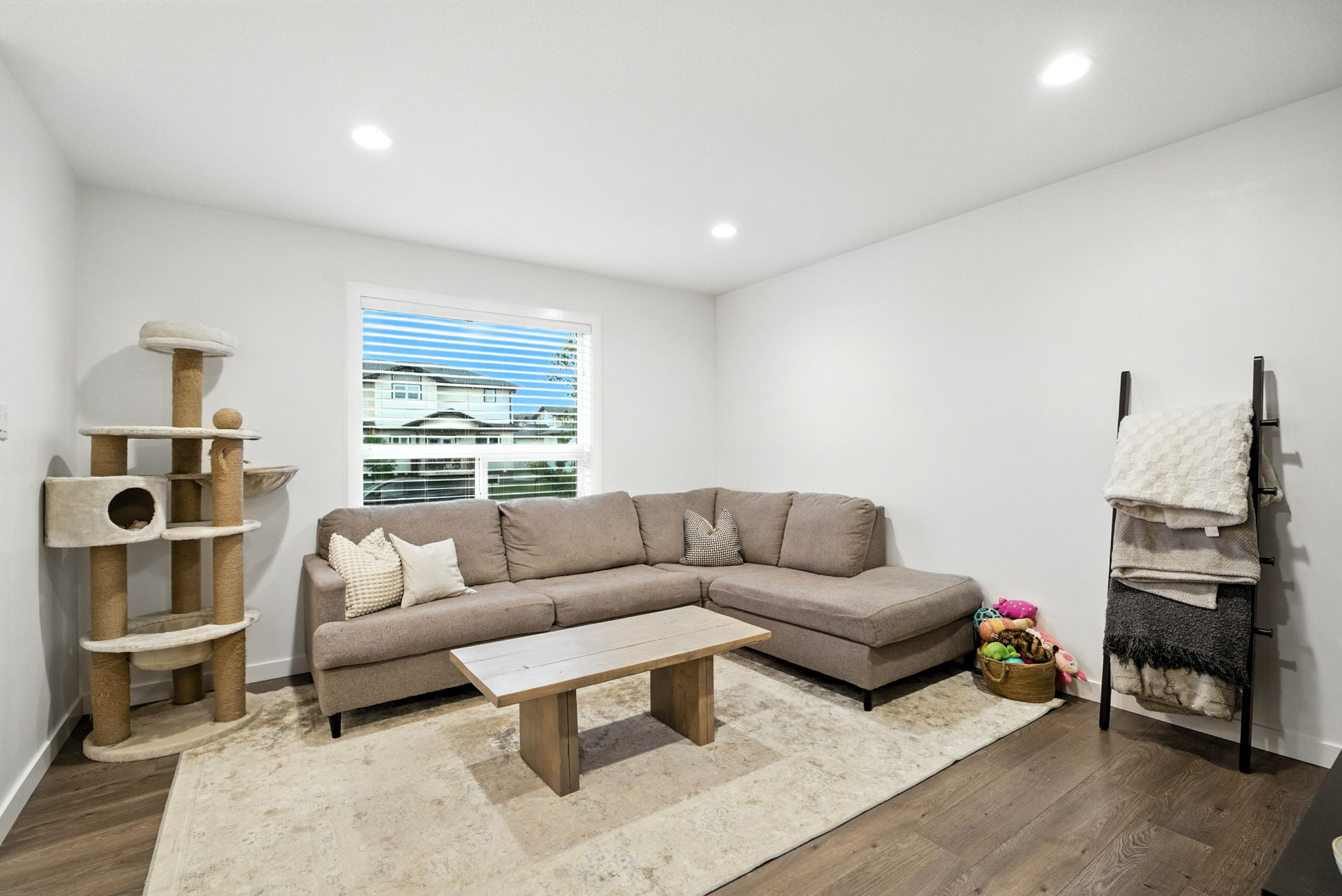 3161 MClocklin-QuikSell-4