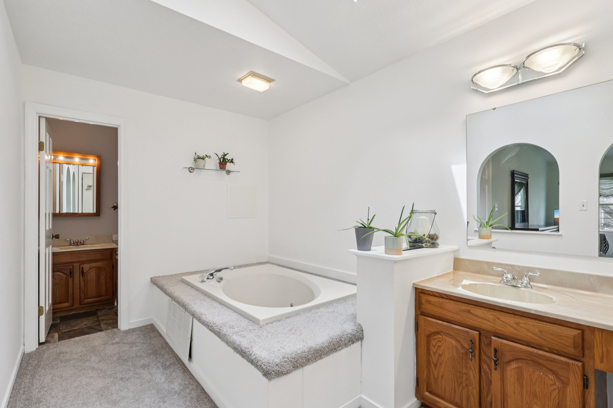 Mohawk Dr-S1404-046.jpg