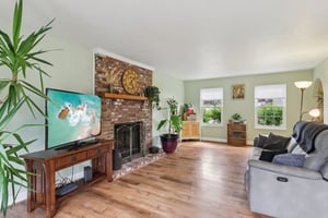 Mohawk Dr-S1404-013.jpg