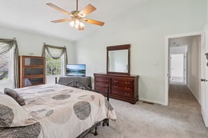 Mohawk Dr-S1404-038.jpg