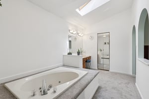 Mohawk Dr-S1404-040.jpg