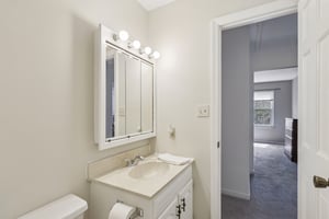 Mohawk Dr-S1404-041.jpg