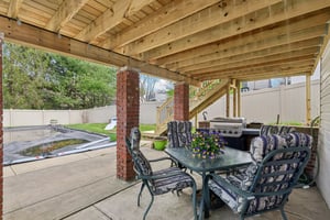 Mohawk Dr-S1404-047.jpg