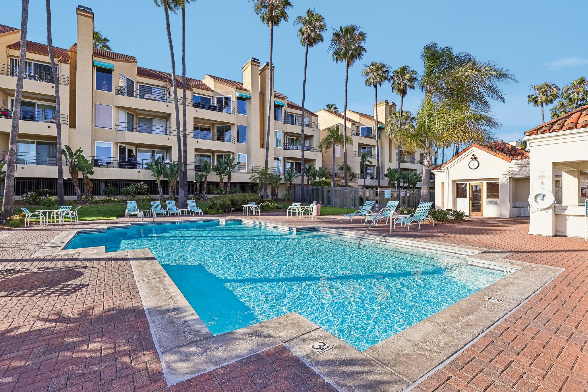 Portofino Cir-2904-919.jpg