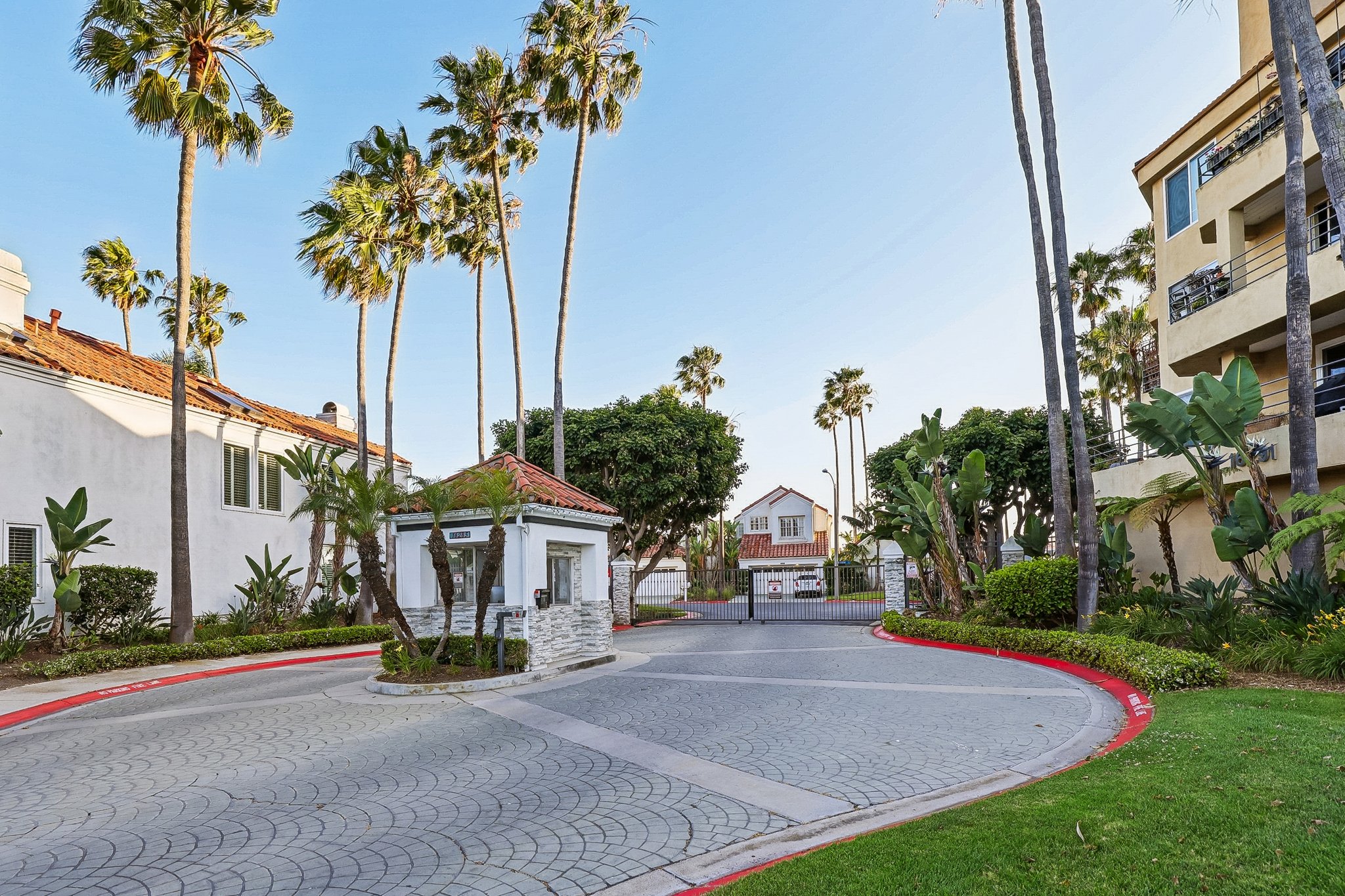 Portofino Cir-S2904-003.jpg
