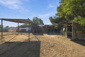  Photo 30
