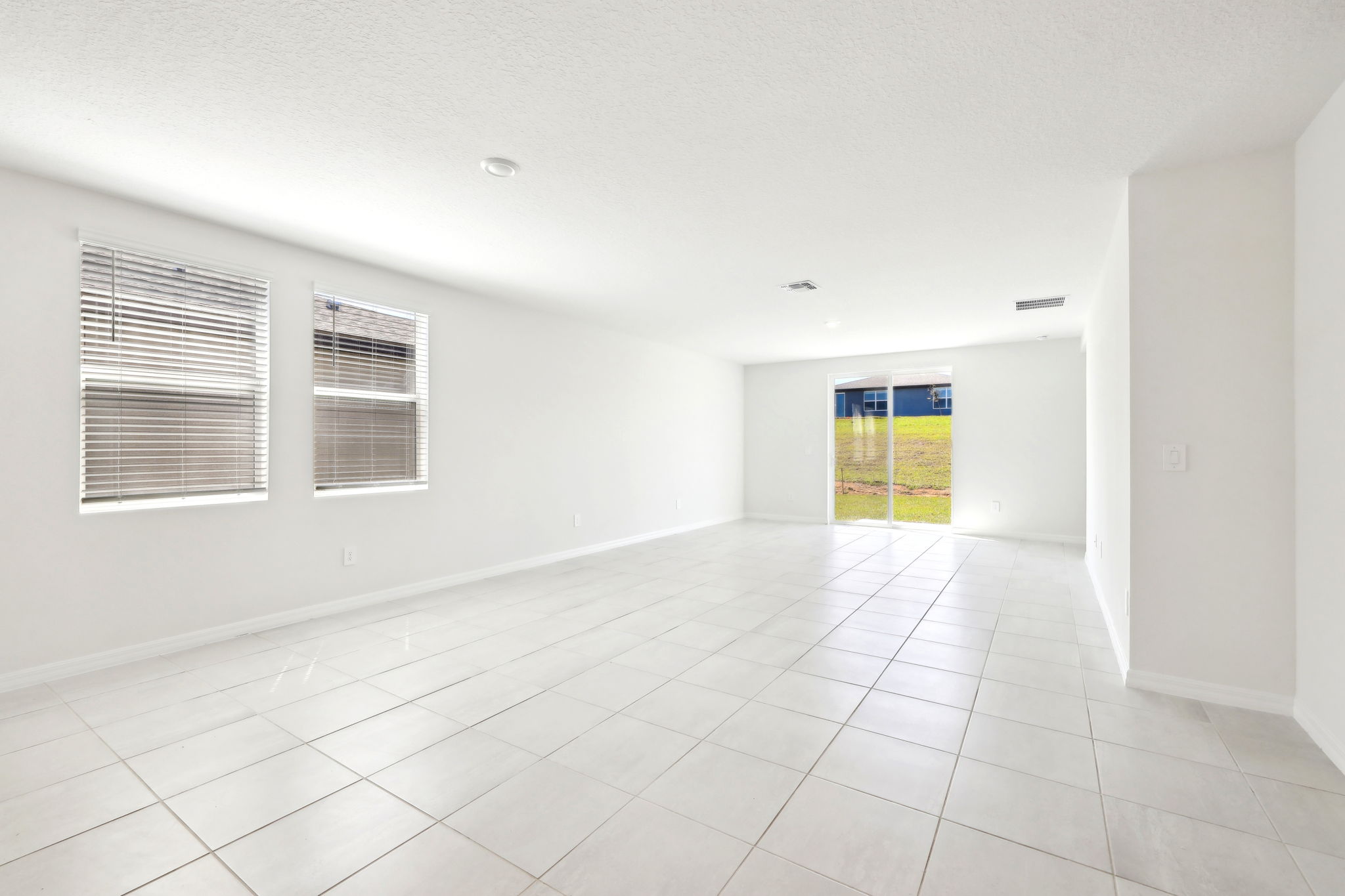 Tampa Division - Benton Hills - Lot 0158 - 31640 Malbec Drive, Brooksville, FL 34602 - 008
