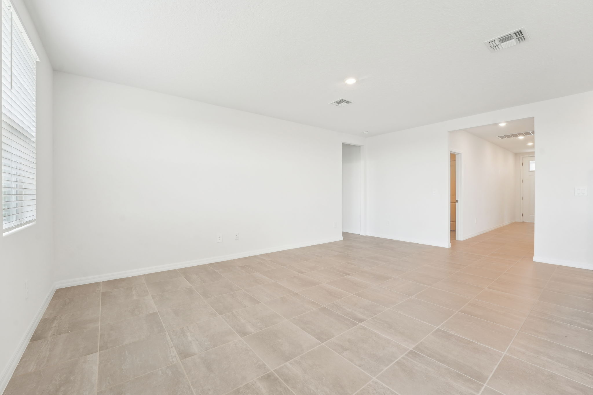 Tampa Division - Benton Hills - 31643 Wild Grape Ln, Brooksville, FL 34602 - 005