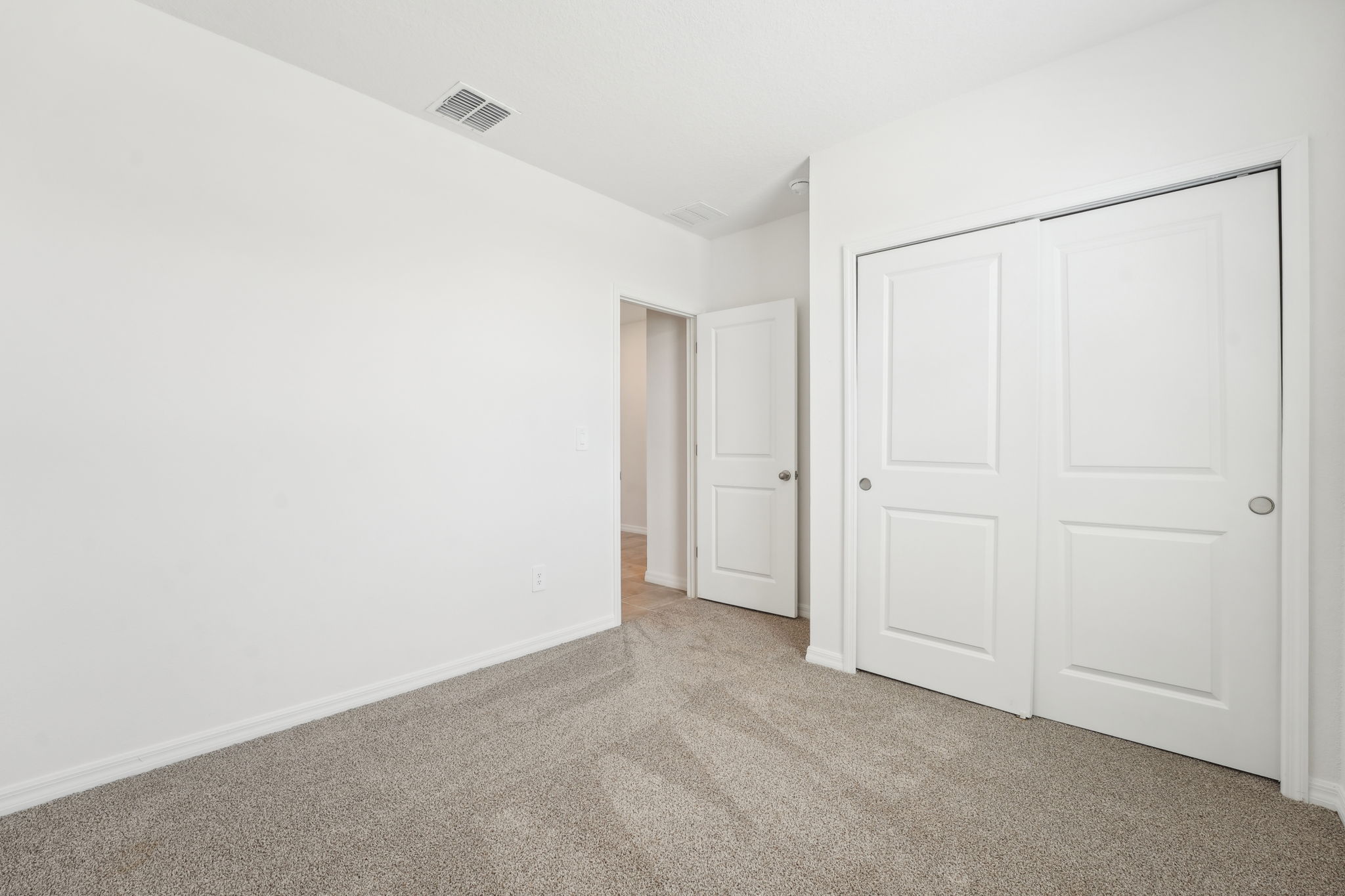 Tampa Division - Benton Hills - 31643 Wild Grape Ln, Brooksville, FL 34602 - 029