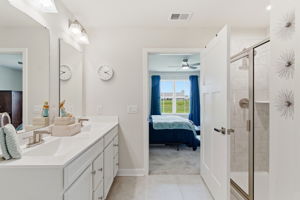 Master Ensuite