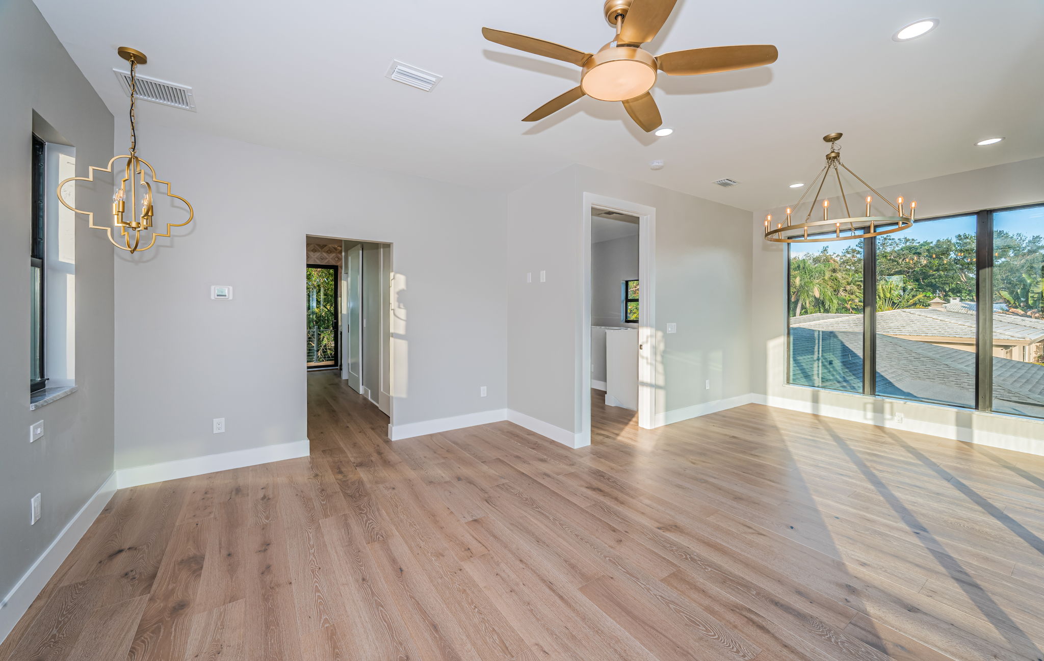 Upper Level Master Bedroom1d