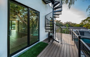 Balcony5