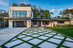 Front Exterior9-2