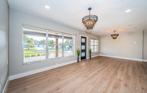 Living Room2-3