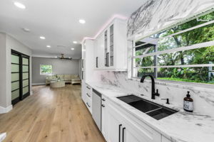 Kitchen14