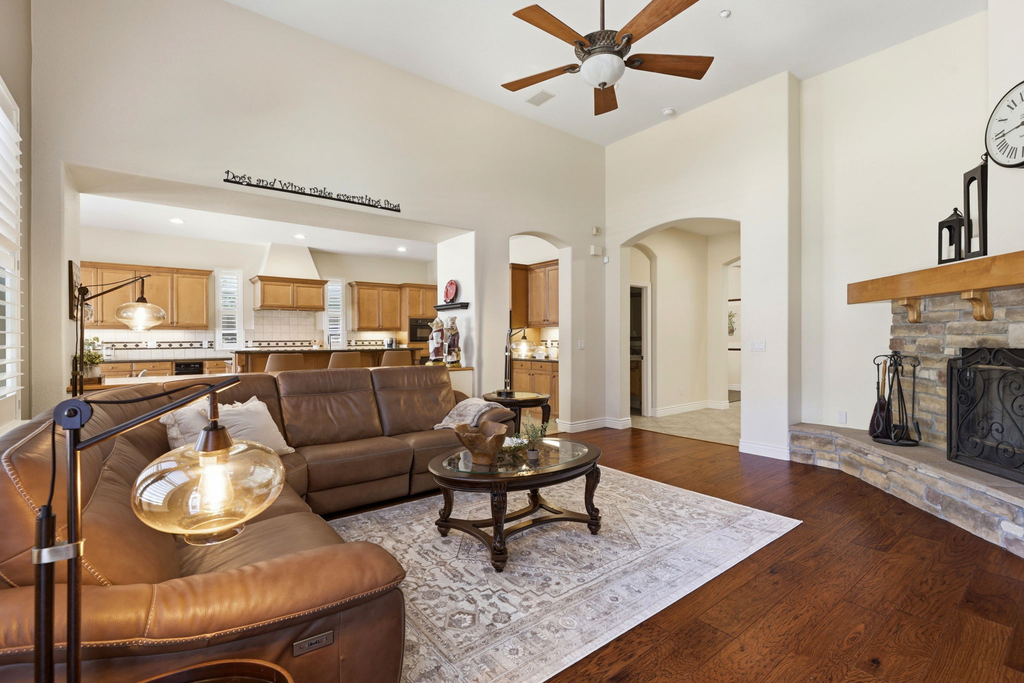 011_F8_3166 Belmont Ct