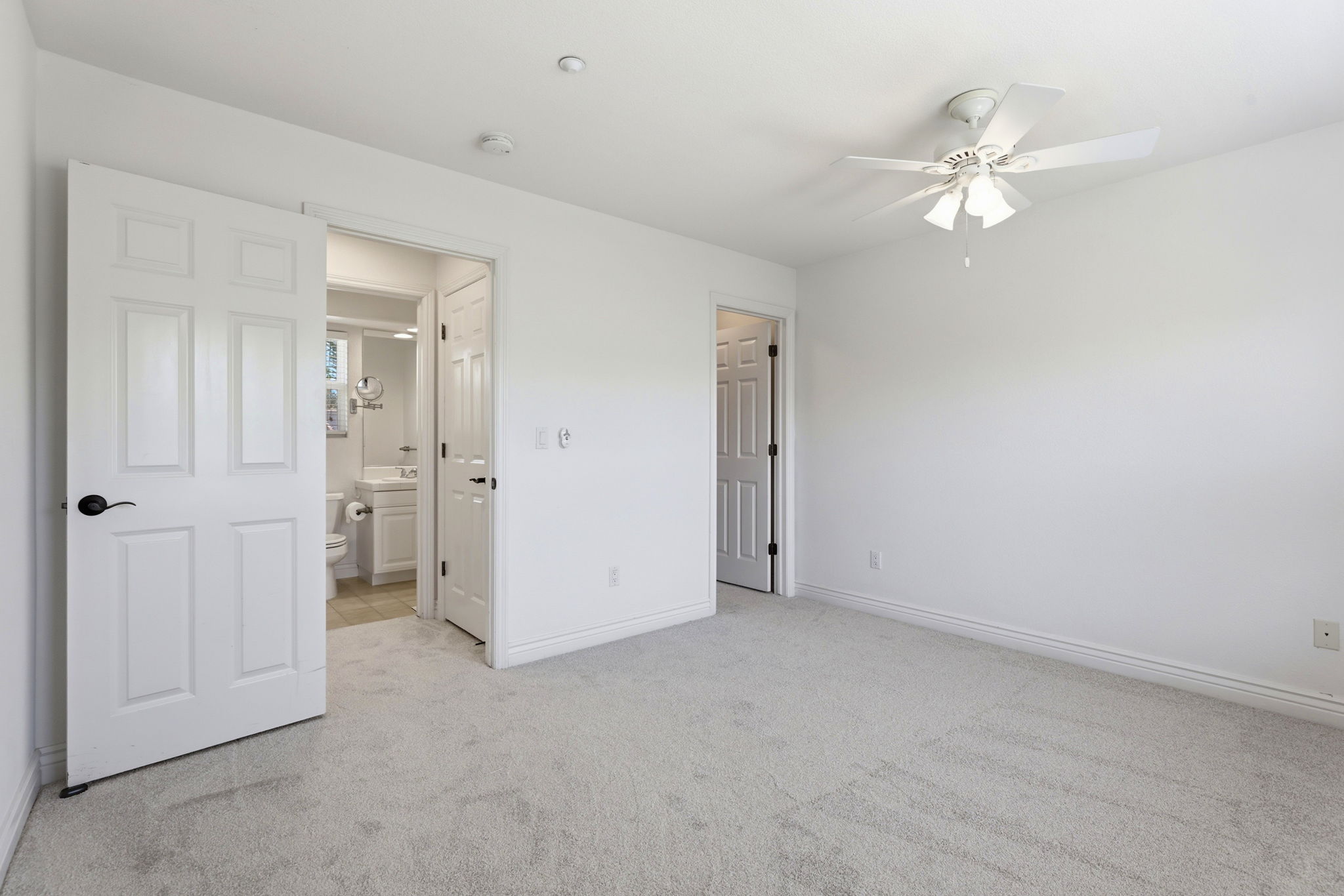 026_F8_3166 Belmont Ct